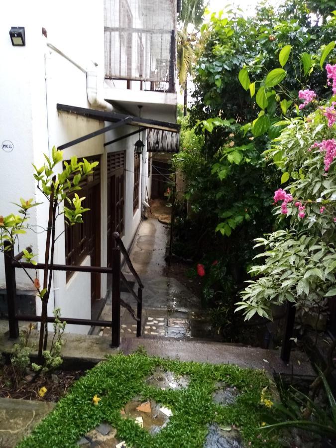Sunny Side 89 Hotel Galle Exterior foto