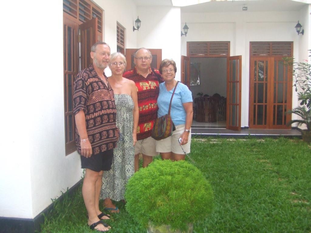 Sunny Side 89 Hotel Galle Quarto foto